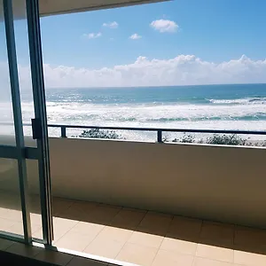 The Sands Apartment Surfers Paradise