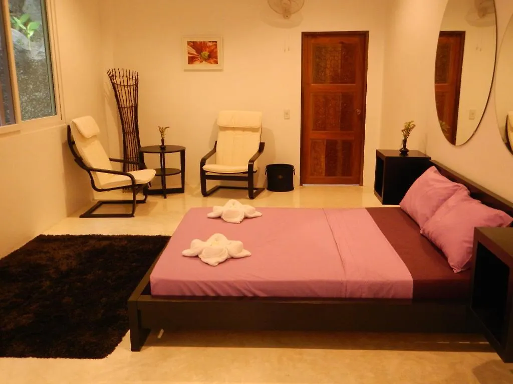 Monkey Flower Villas Koh Tao